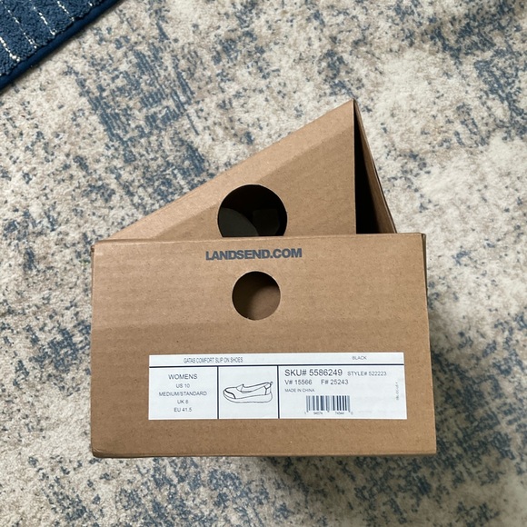 Lands End Gatas Comfort Slip Ons NIB - Picture 4 of 4